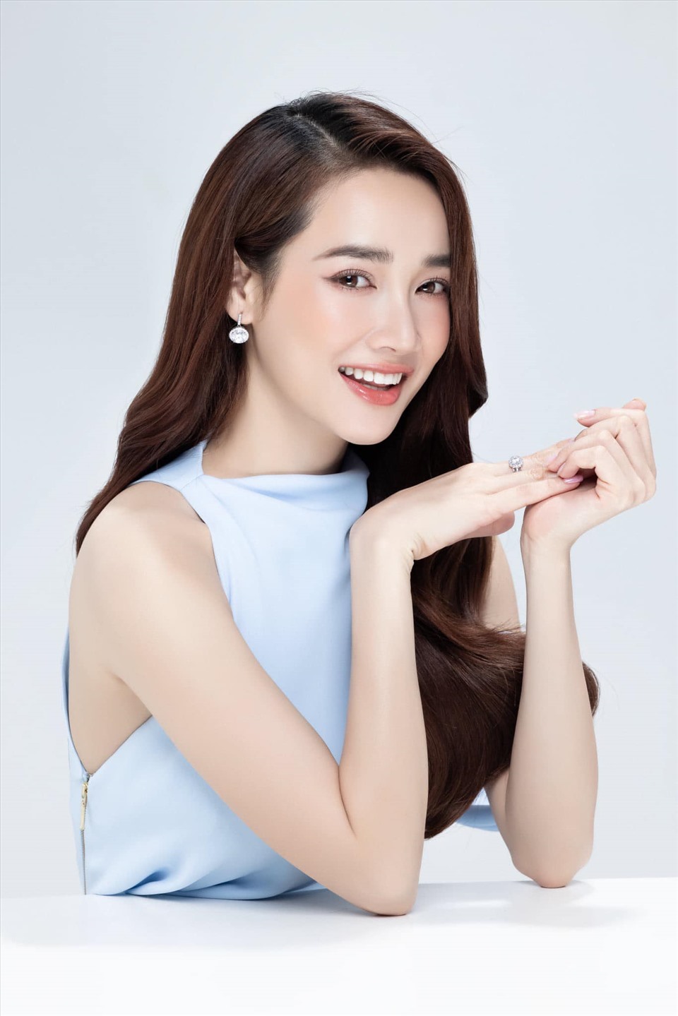 Vợ Trường Giang là ai