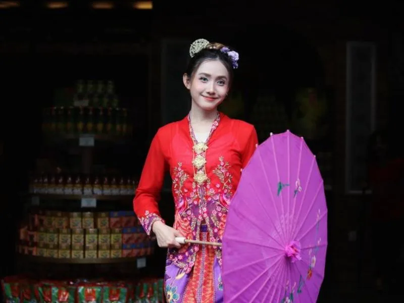 trang phuc truyen thong malaysia kham pha 5 bo y phuc mang dam ban sac van hoa